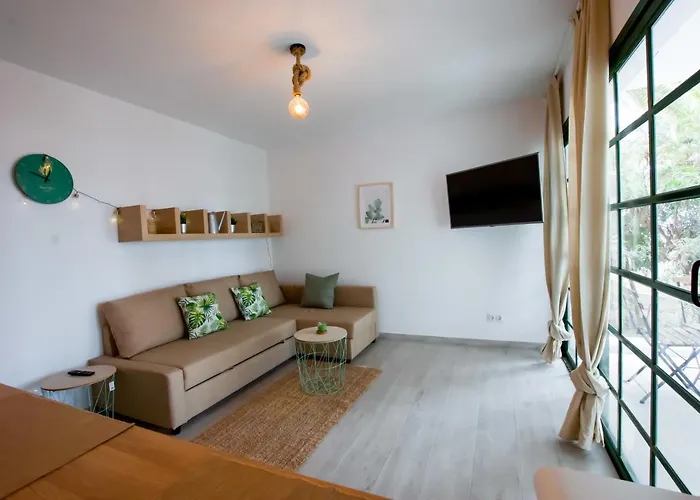 Book Jet - Style & Comfort