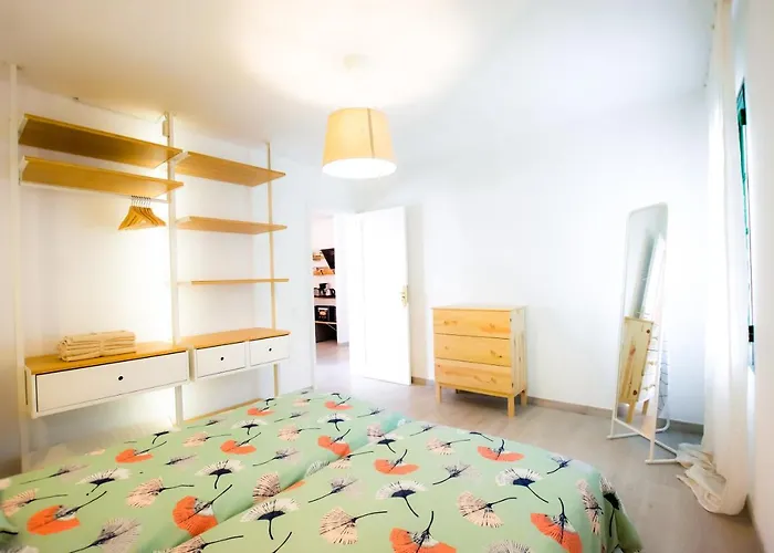 Book Jet - Style & Comfort