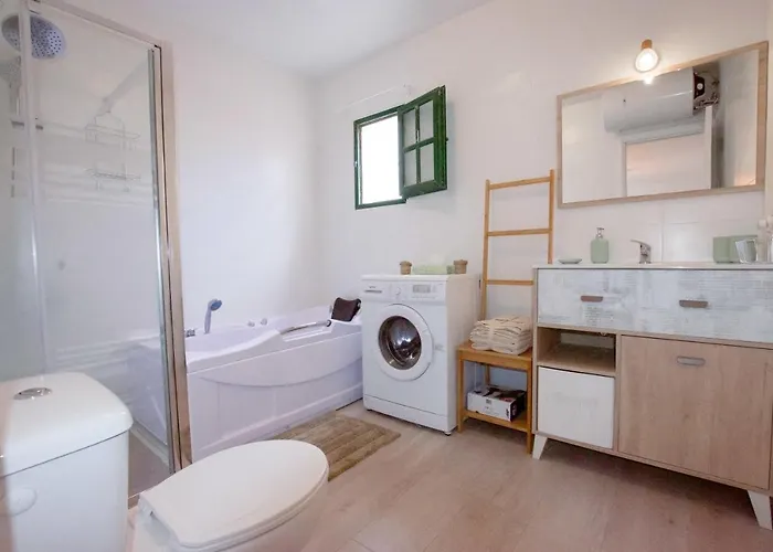 Book Jet - Style & Comfort * Costa Calma