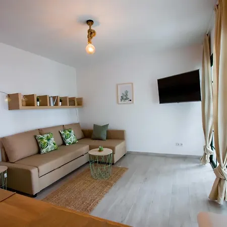 Book Jet - Style & Comfort